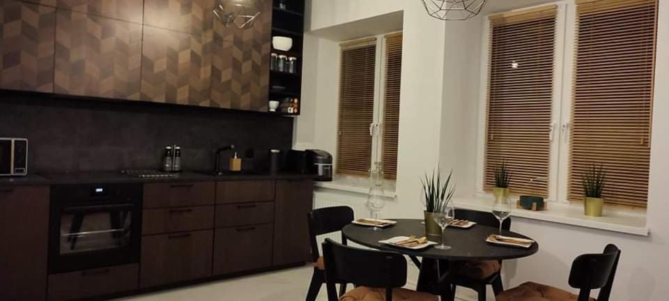 Apartamenty Osmolice W Stawach Dęblin Exteriör bild